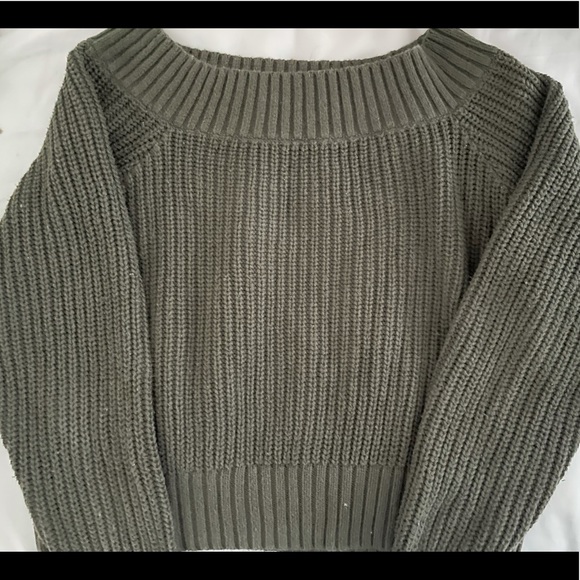 Hollister olive green off the shoulder sweater - Picture 1 of 2